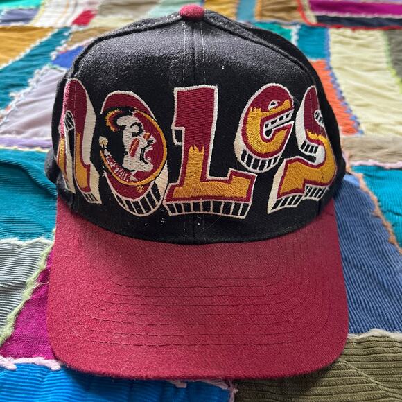 Vintage 1990's Florida State Seminoles Top of the World Graffiti Sz 7 - Picture 1 of 7